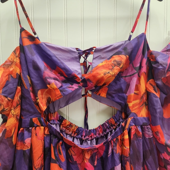 Loragal Vibrant Floral Chic Maxi Dress V- Neckline Wide Sleeves & Open Slit - Picture 12 of 14